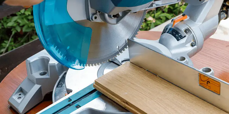 how to adjust miter saw to 45 degree angle