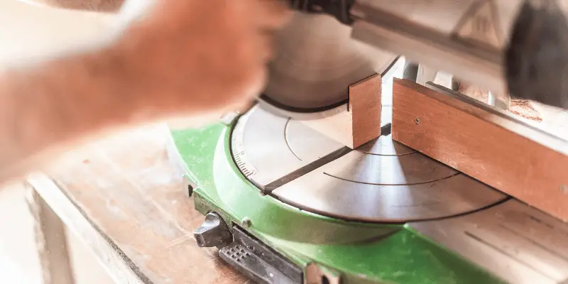 how to cut 45-degree angles with a miter saw