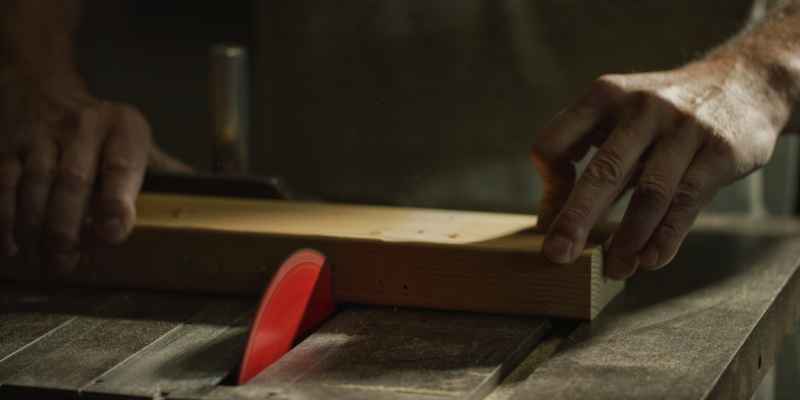 How to Master the Art of Using a Table Saw