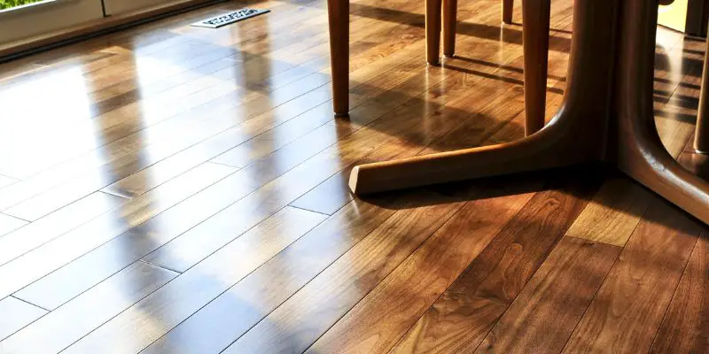 How to Choose the Perfect Vinyl Plank Flooring Color