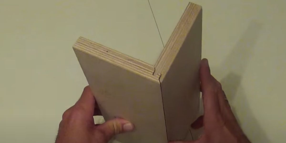 How to Cut Miter Joints