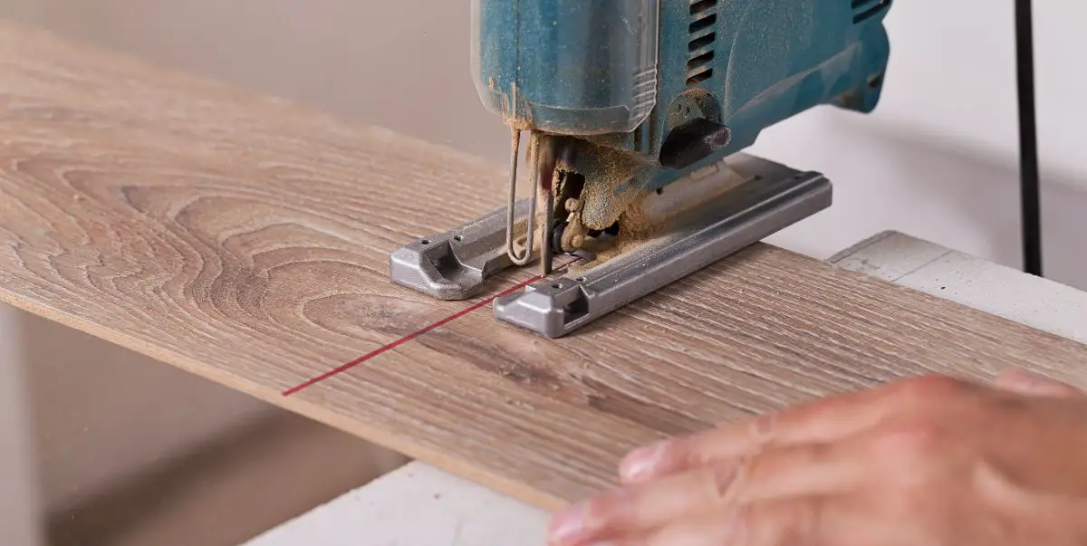How to Cut Laminate Flooring Already Installed