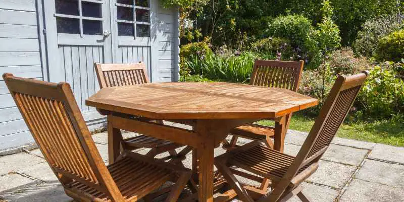 Is Acacia Wood the Best Choice for Your Outdoor Furniture?