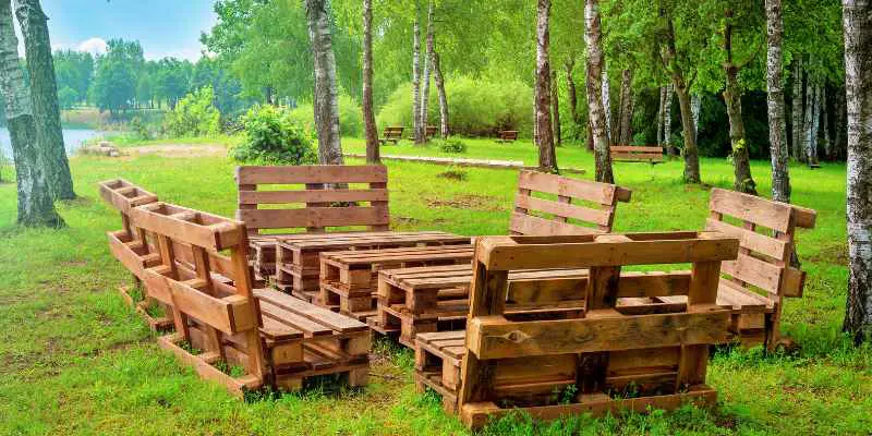 Is Acacia Wood the Best Choice for Your Outdoor Furniture?