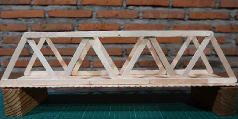 Unbreakable Arch Bridge With Popsicle Sticks: A Simple DIY Project