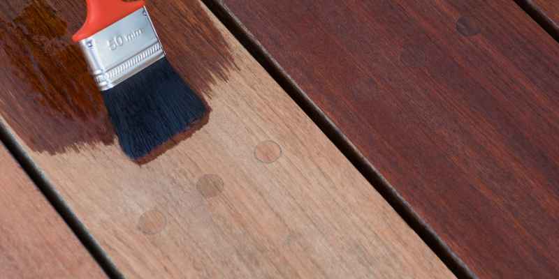How to Clean Wood Stain off Brush