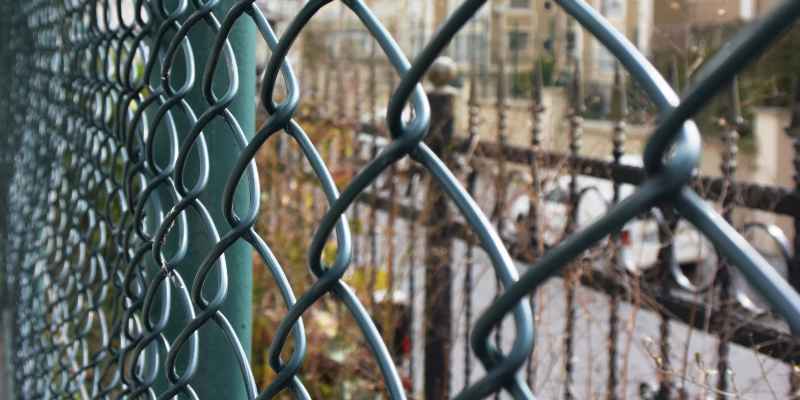 How to Attach Wire Mesh to Wood Fence