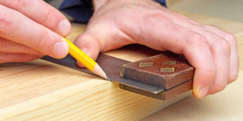 How to Easily Square Wood by Hand