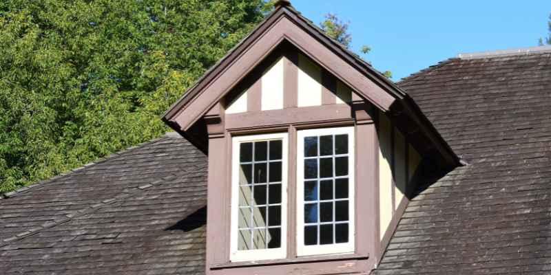 Pros And Cons of Cedar Shake Roof