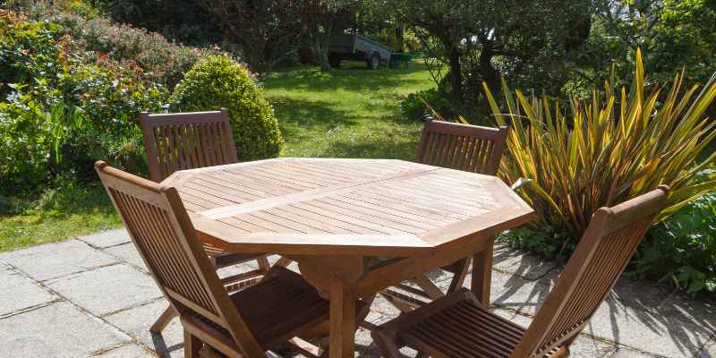 What Wood to Use for Outdoor Furniture