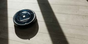 Does Roomba Scratch Wood Floors