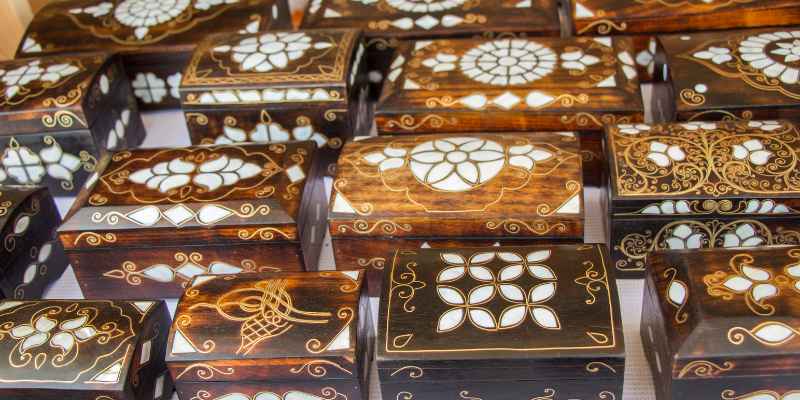 How to Make Wood Inlay Strips: Mastering the Art