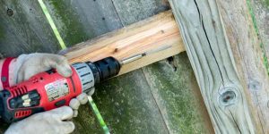 How to Repair Split Wood