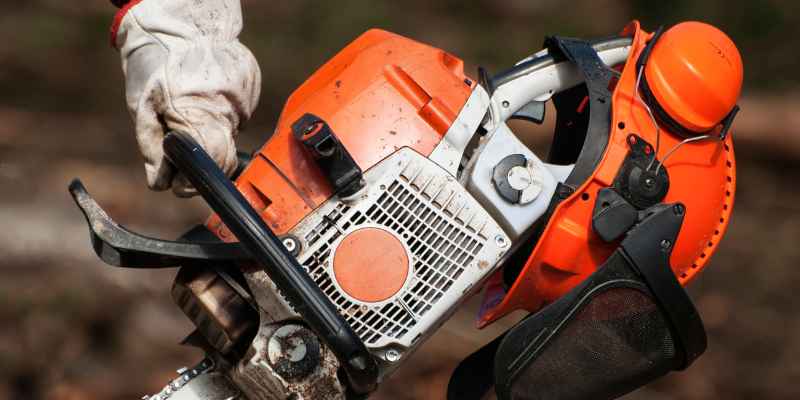 How to Start a Flooded Stihl Chainsaw