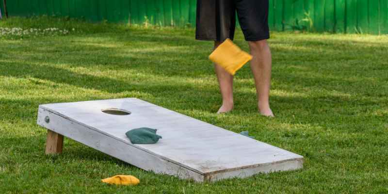 What Paint to Use on Cornhole Boards