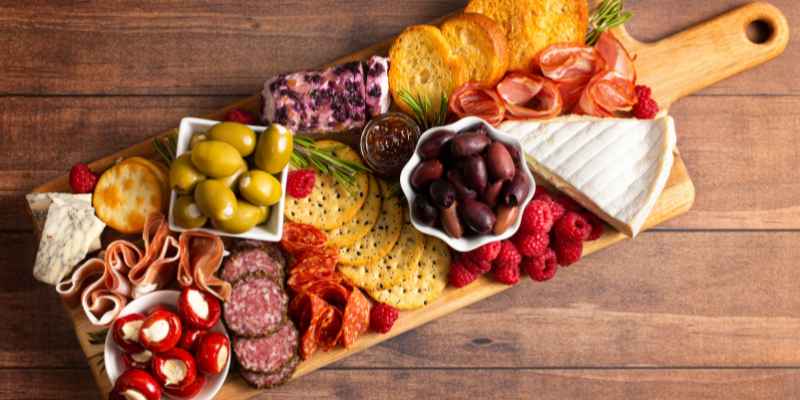 What's the Best Way to Seal a Charcuterie Board