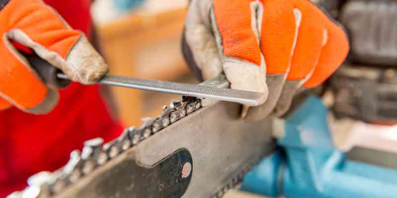 Sharpen Chainsaw Chain Dremel
