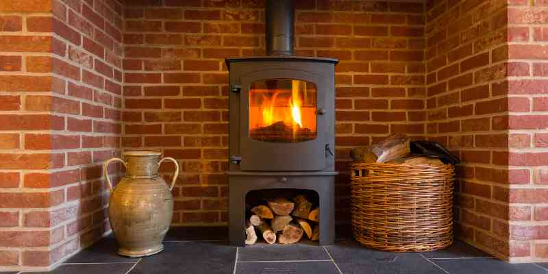 Shed With Wood Burning Stove