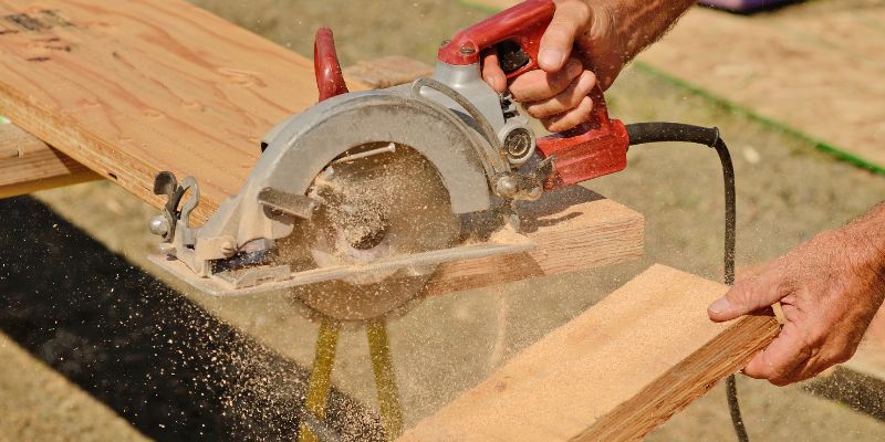 Worm Drive Skill Saws