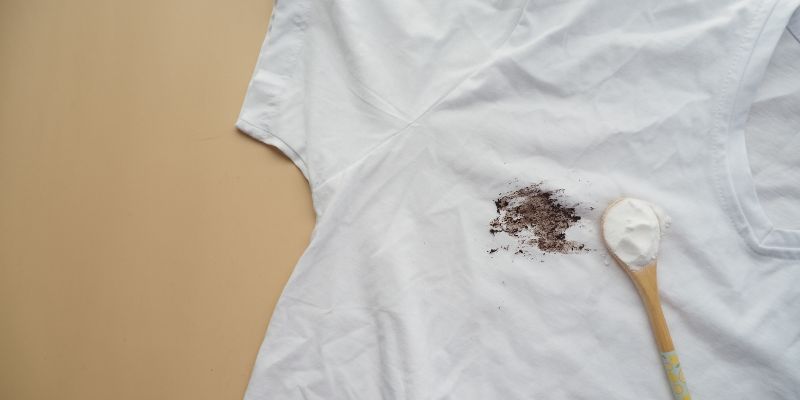 How to Remove Glue on Clothing