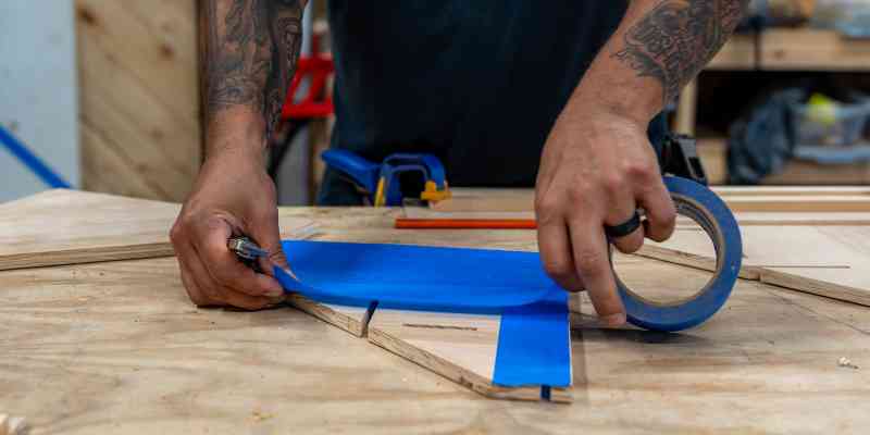 How to Connect Two Pieces of Plywood
