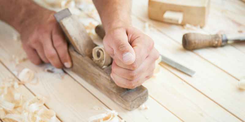 How to Make Wood Planks by Hand