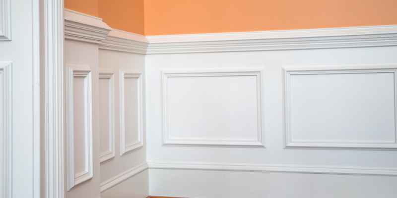 How to Cut Wainscoting