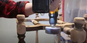 How to Sand Small Grooves