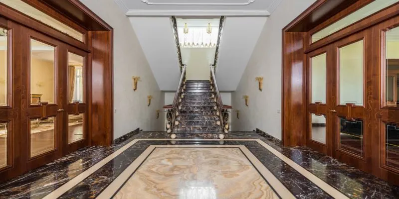 12 Marble Flooring Ideas for an Elegant Touch