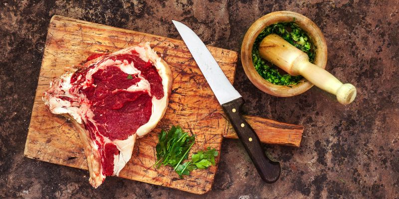 How to Prep Your Wood Cutting Board for Meat