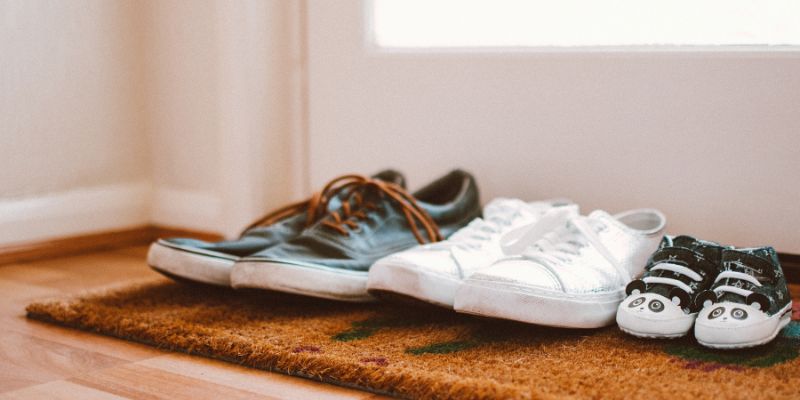 How to Choose the Best Indoor Shoes