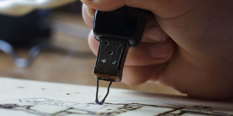 Types of Wood Burning Pens and Their Temperature Ranges