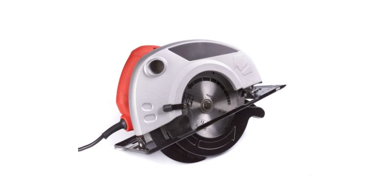 Why I Love Using the Hyper Tough Cordless Circular Saw