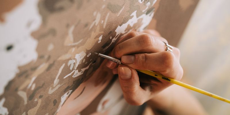 How Long Does Acrylic Paint Take Expert Guide