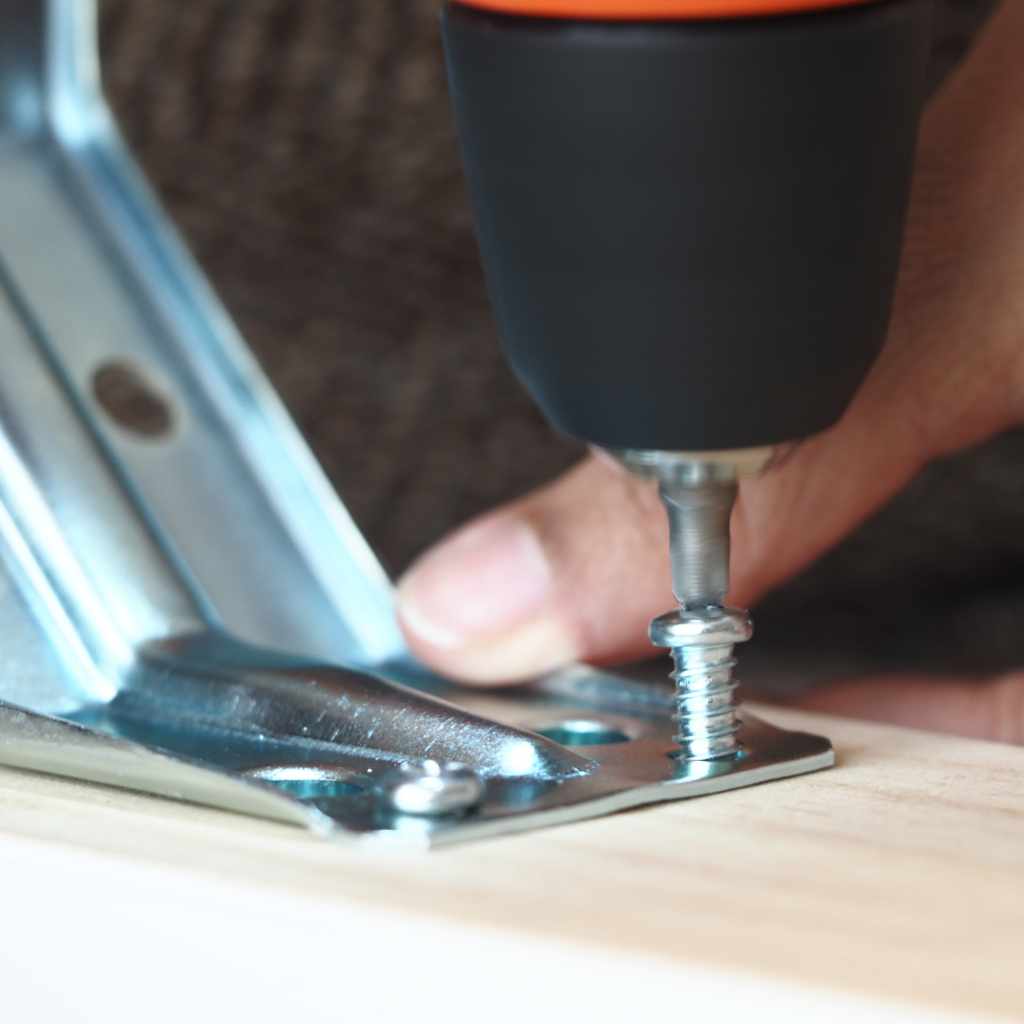 How to Fasten Wood to Metal